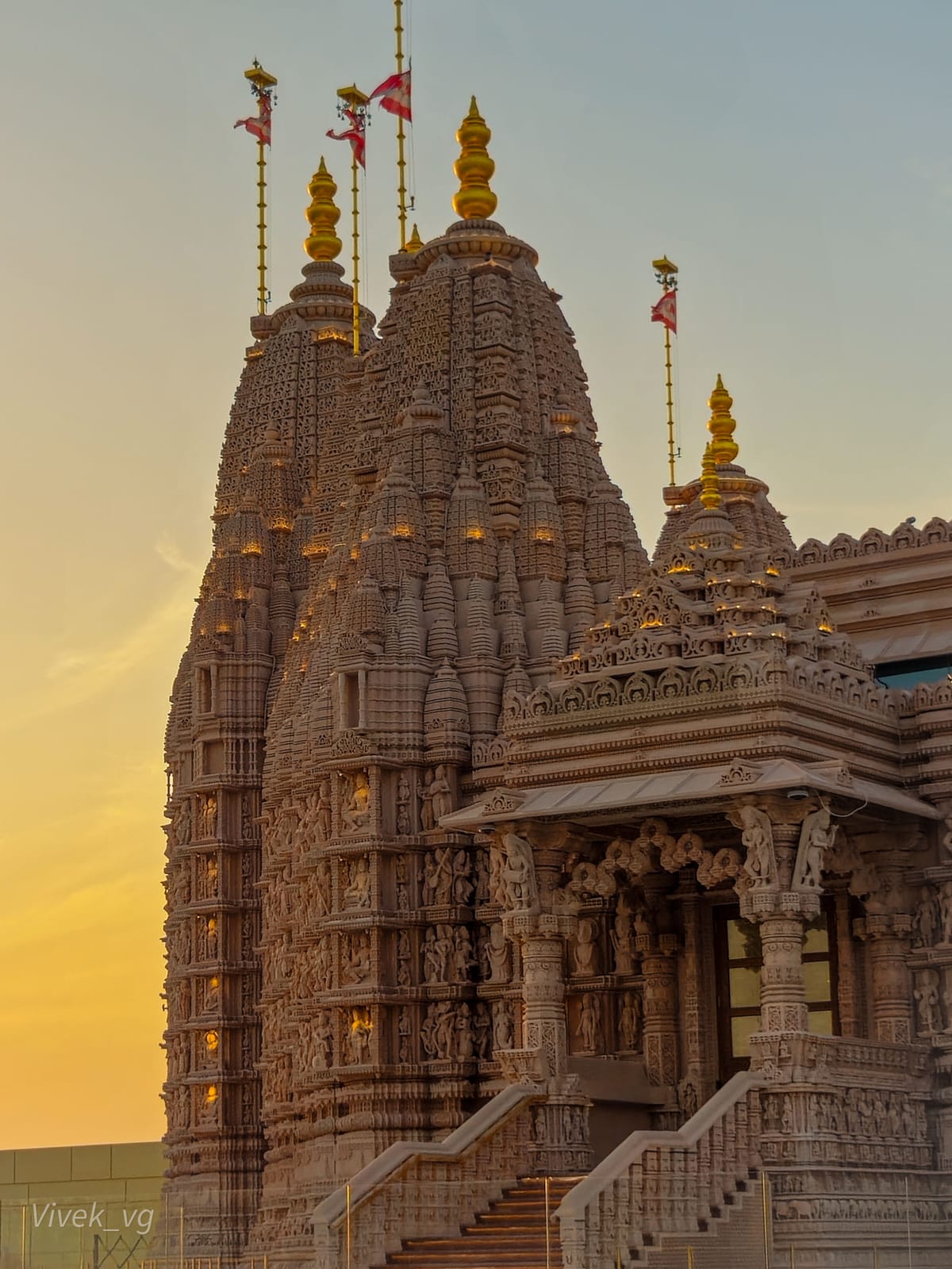 Bhakti Darshan Tour Package - Maharashtra | Trupti Tours Navi Mumbai | Book Comfortable and Affordable Travel Experience